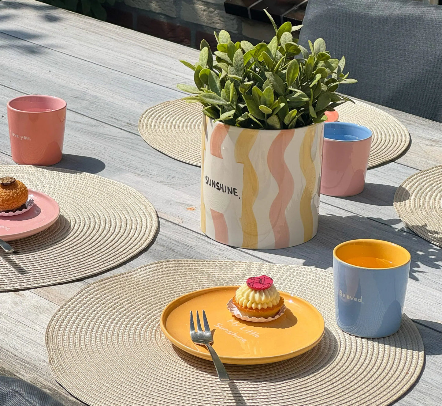 Bloempot sunshine - And Nook